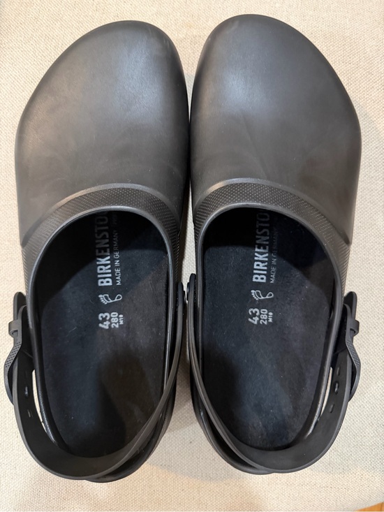 Birkenstock Other - Birkenstock Men’s Black Slip-On Clogs with Heel Strap